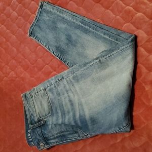 American Eagle Light Washed Skinny Jeans